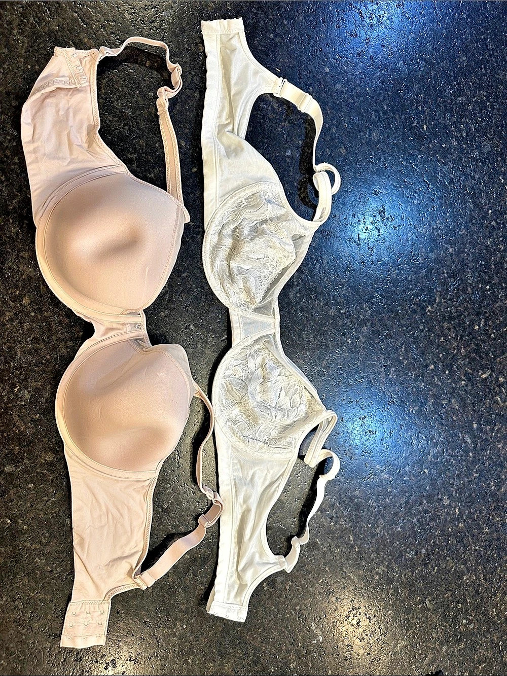 Bali Two-Pack Bras Pink & White 40D